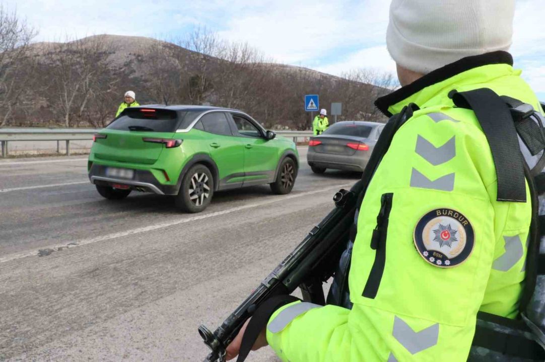 Burdur’da bayram boyunca 4 bin 879 kolluk personeli görev alacak