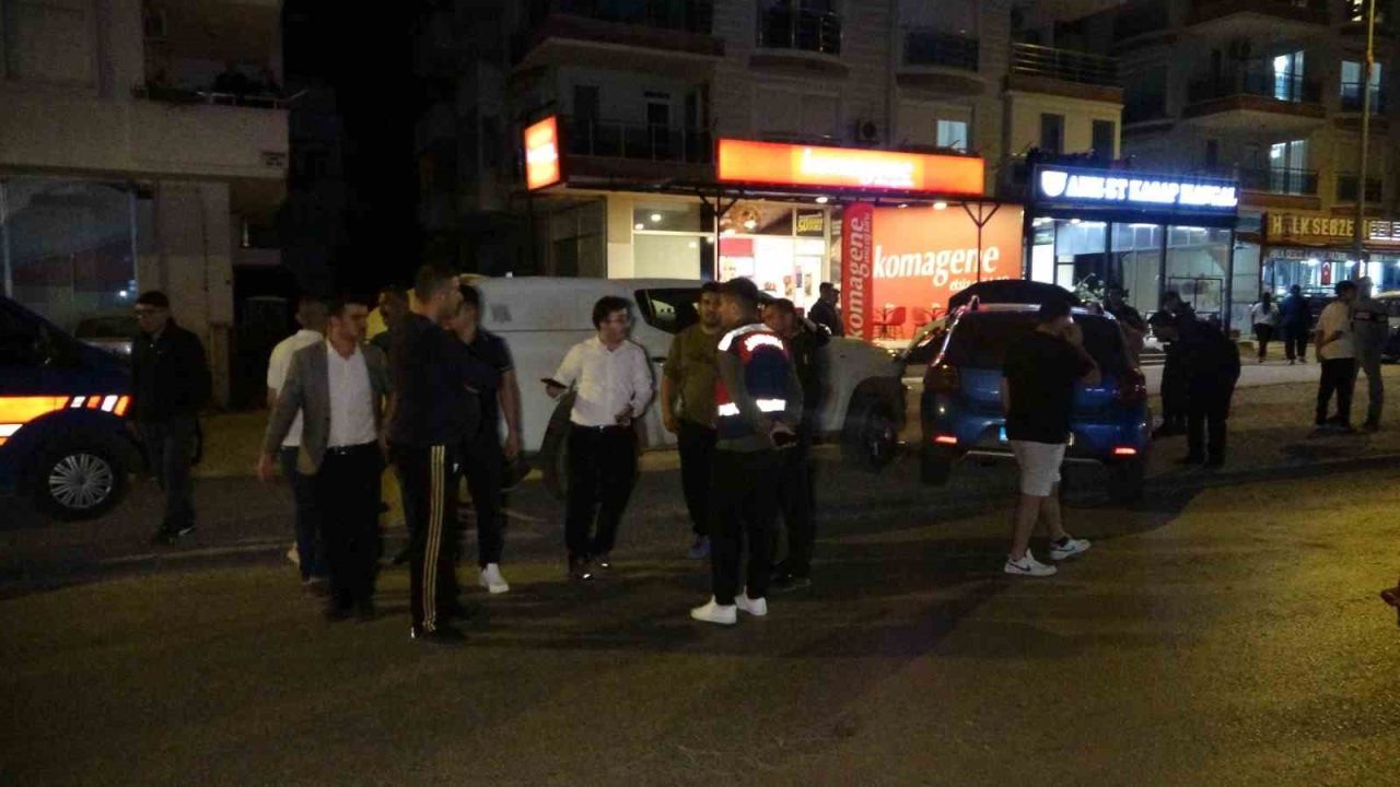 Manavgat Sarılar’da 3 Araçlı Kaza: 1 Kişi Yaralandı