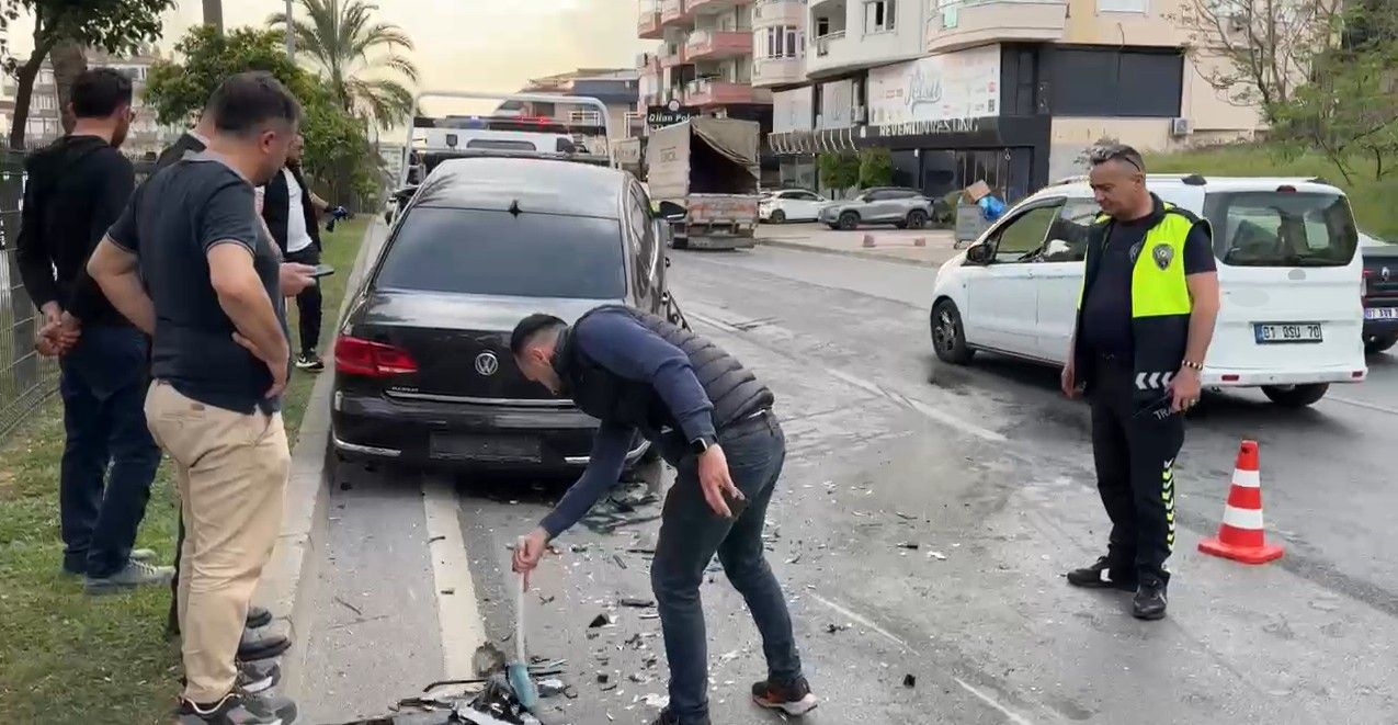 Polisin ’dur’ ihtarına uymayan sürücü ortalığı savaş alanına çevirdi