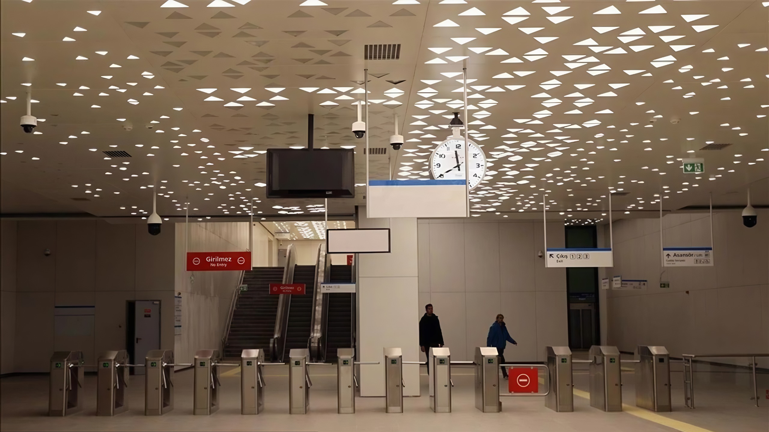Bakan Uraloğlu: Başakşehir-Çam ve Sakura Şehir Hastanesi-Kayaşehir metro hattı, 22,1 milyon yolcu taşıdı