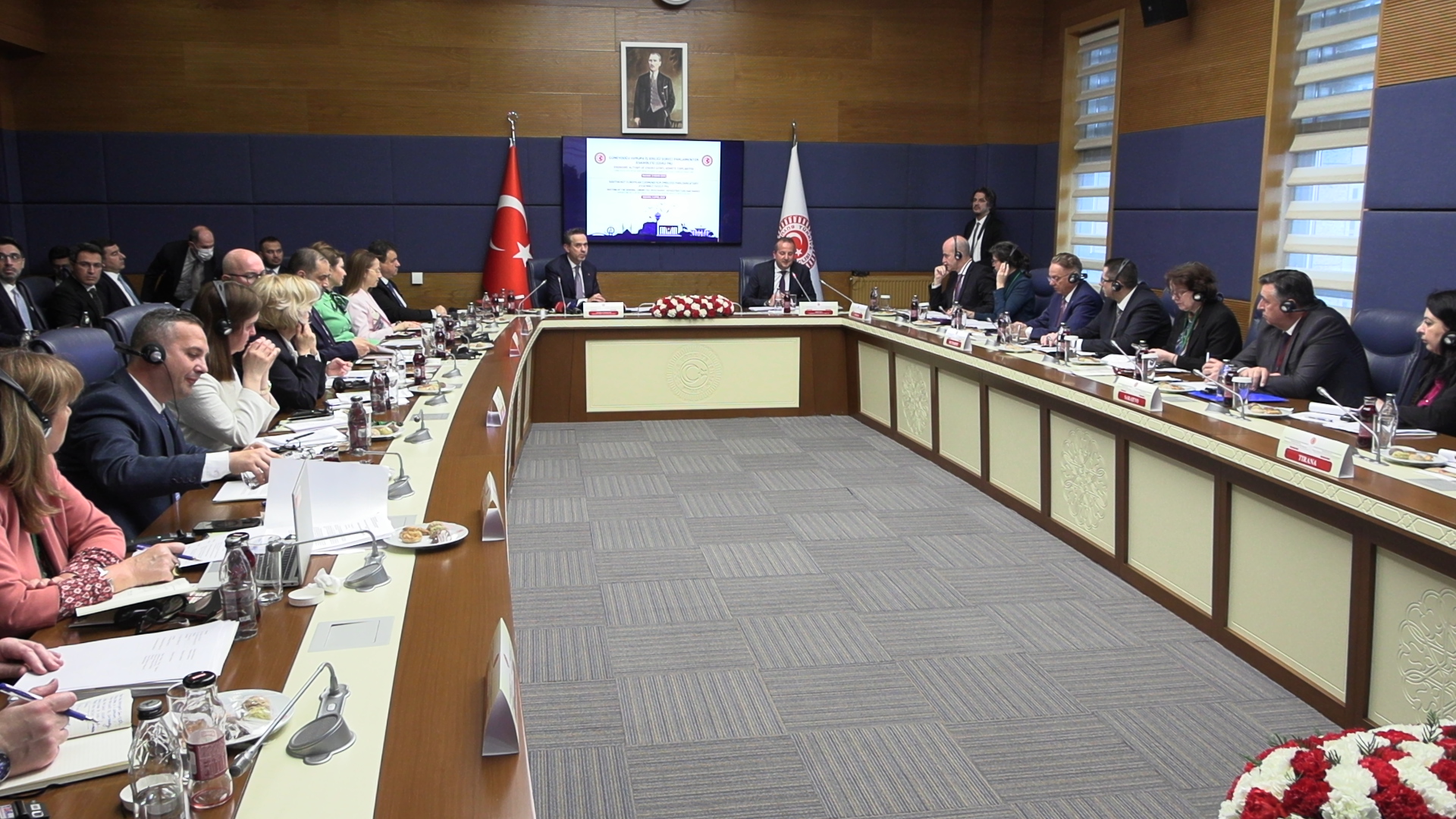 Bakan Bayraktar: Önümüzdeki Sene Gaz Üretimimizi İki Katına Çıkaracağız
