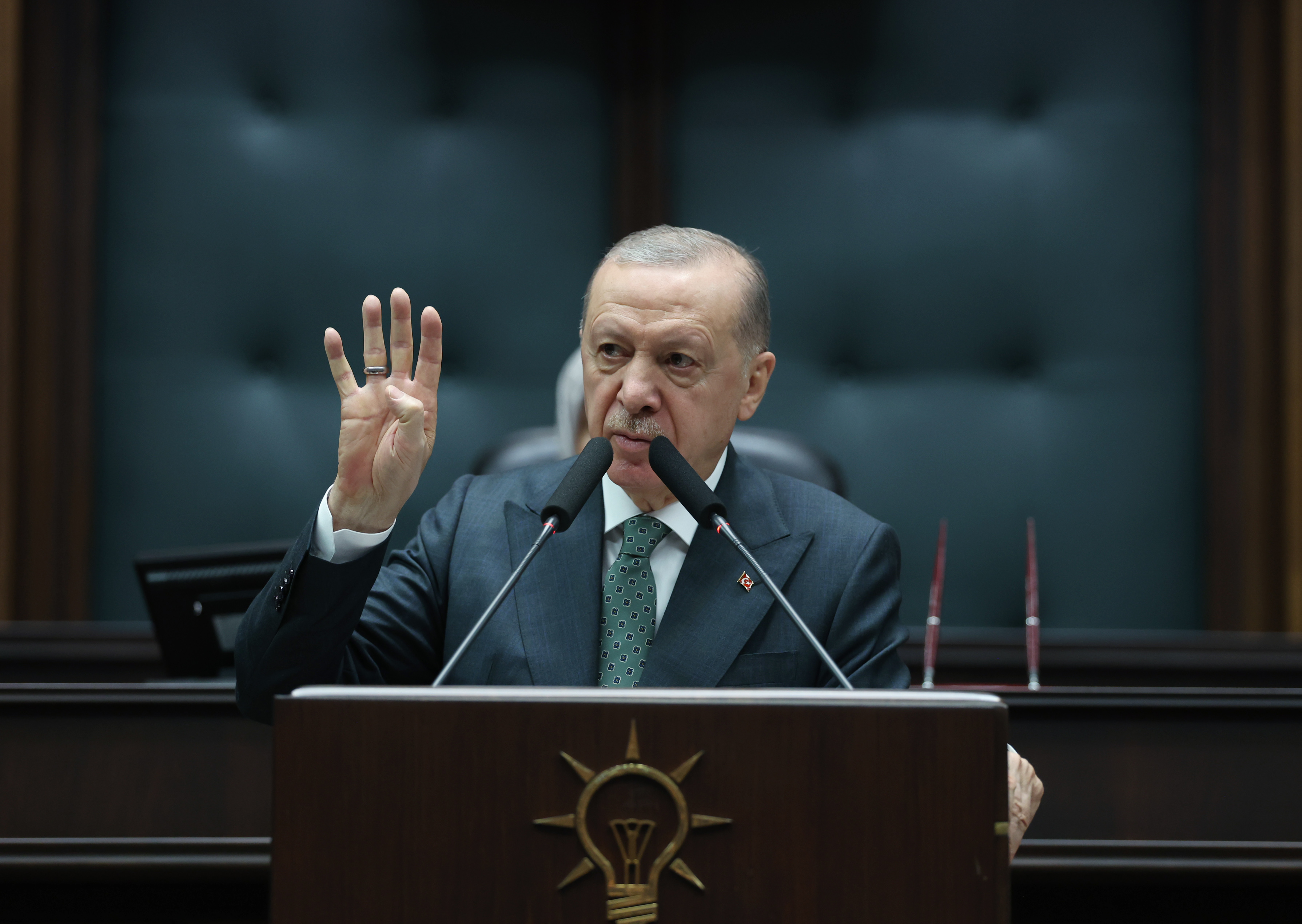 Cumhurbaşkanı Erdoğan: "Türkiye'nin Yolunu Aydınlatan Güçlü Bir Ekonomi Programı Var"