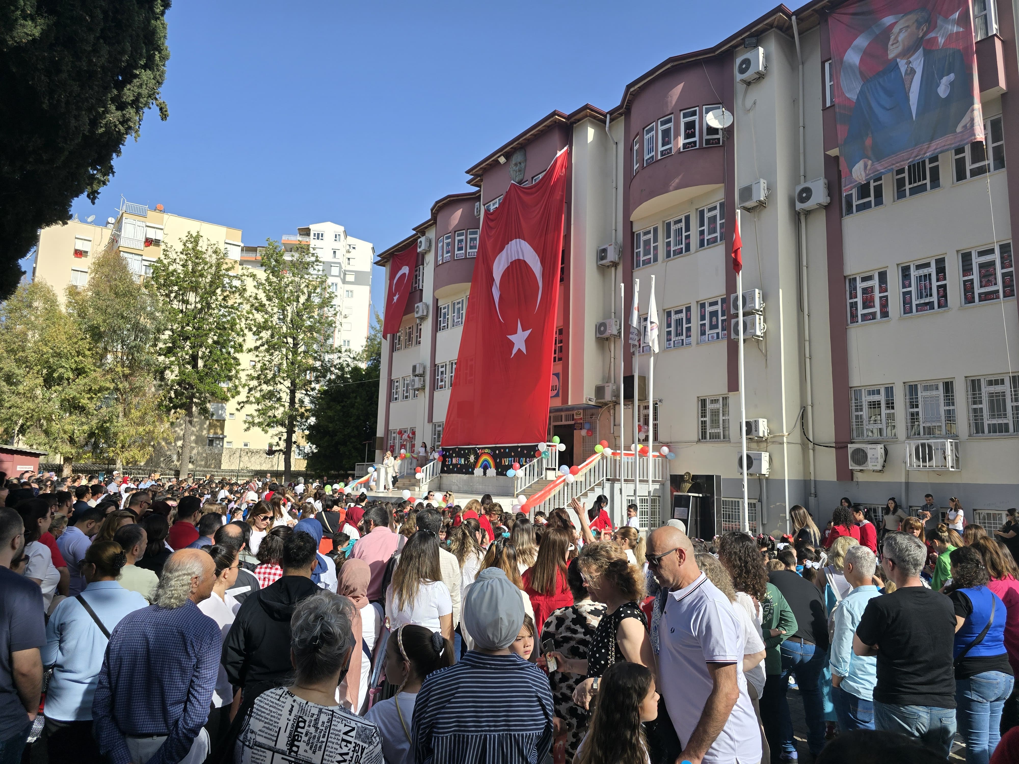 Antalya’da Festival Tadında 23 Nisan Coşkusu!