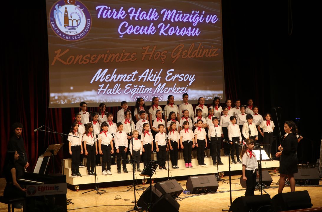 Burdur'da Türkü gecesi