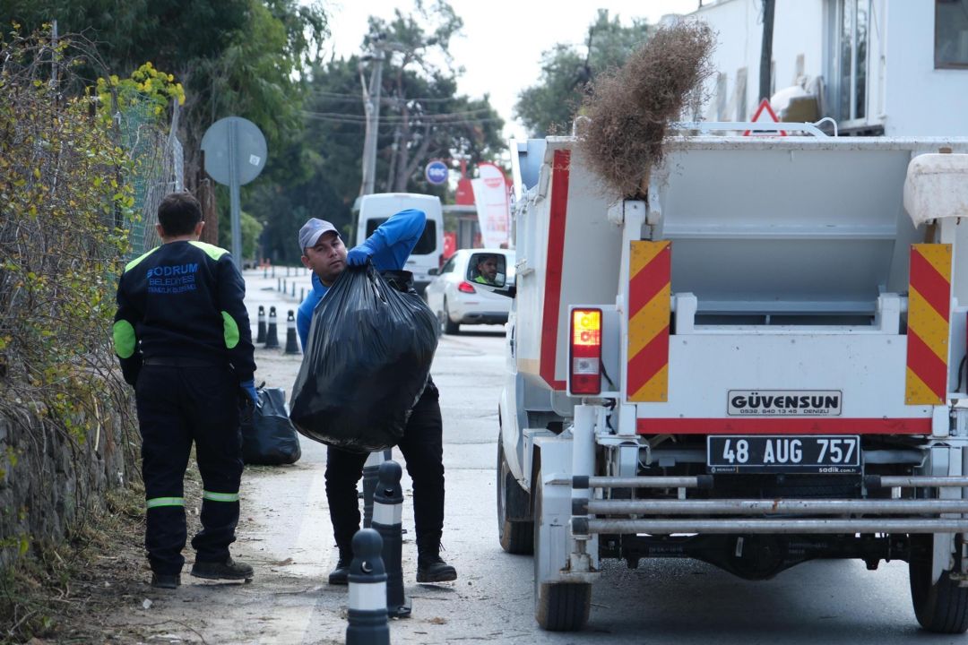 Başkan Mandalinci: Temizlik Çalışmaları Titizlikle Sürdürülüyor