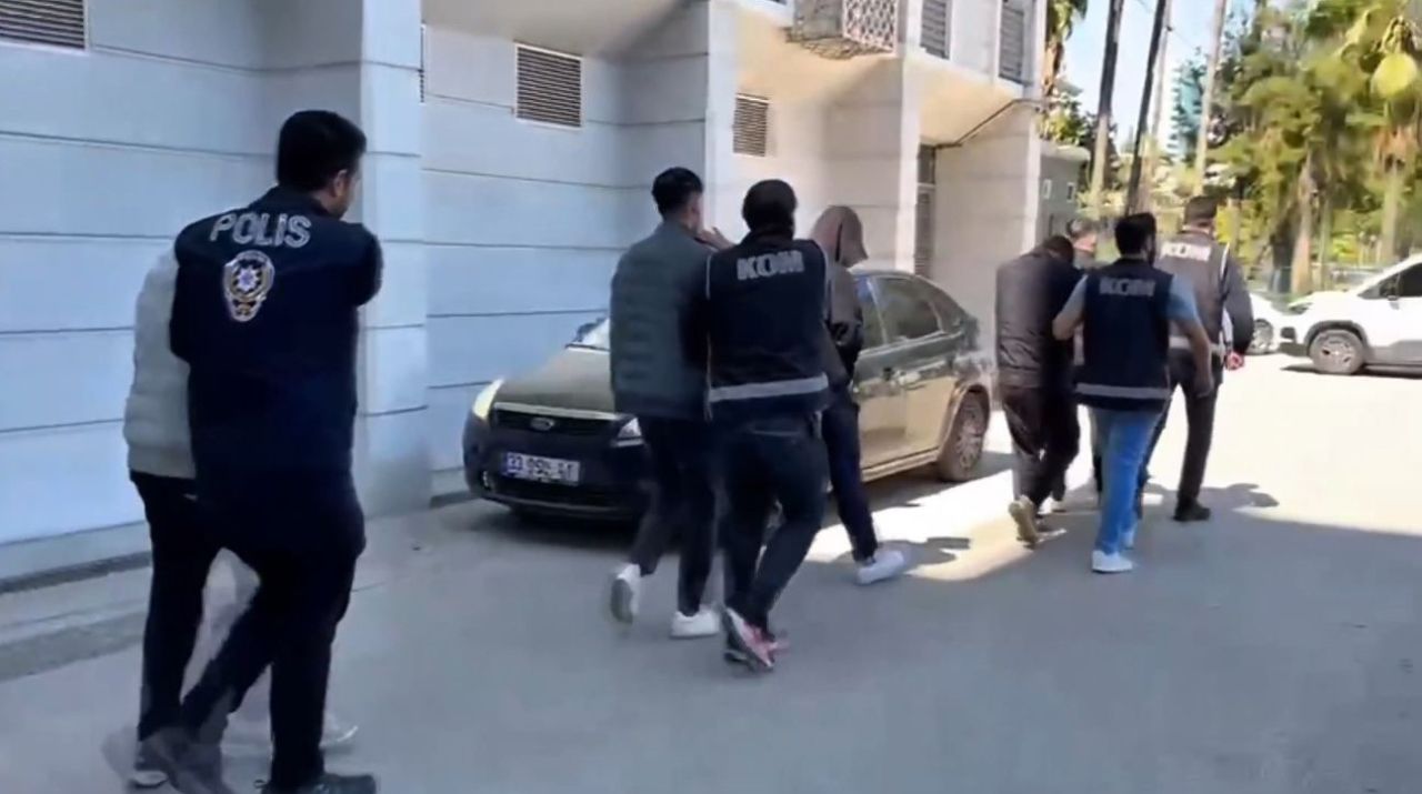 Piyasa değeri 430 bin TL: Sahte 5 bin adet madeni 2 euro ele geçirildi