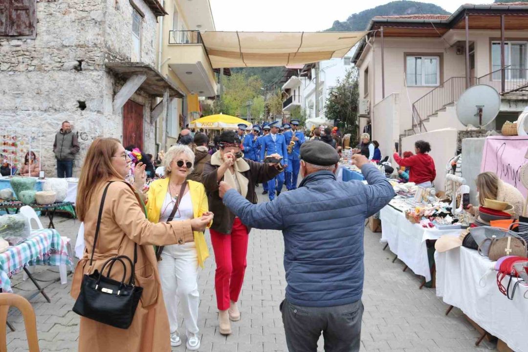 Geleneksel Dastar ve Kuzugöbeği Festivali Başladı