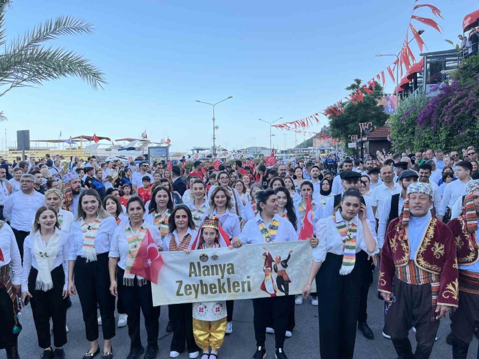 23. Alanya Uluslararası Kültür Sanat ve Turizm Festivali başladı