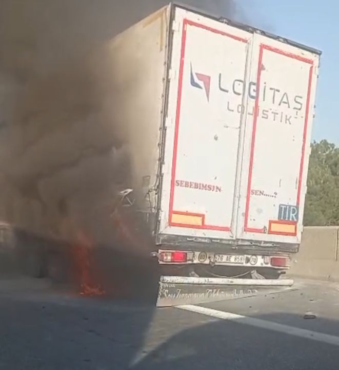 Otoyolda kaju yüklü tırda yangın