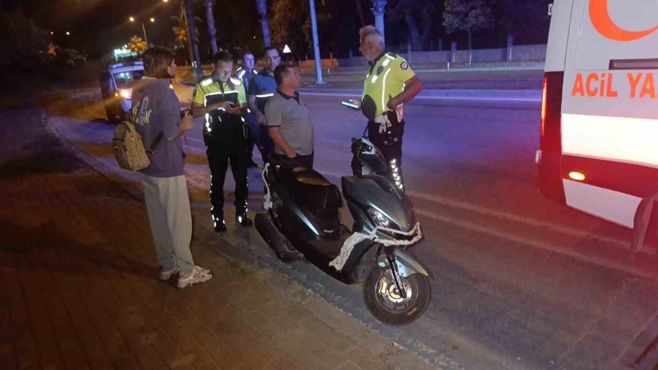 Manavgat’a elektrikli bisiklet devrildi: 1 yaralı