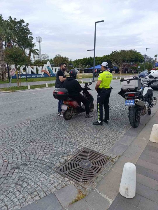 Antalya’da 2 haftada 3 bin 790 kişi yakalandı