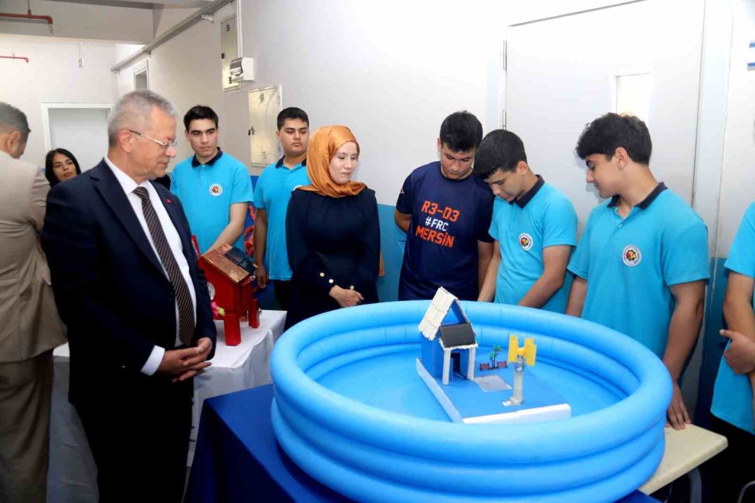 ‘Üreten Gençlik Proje ve Ürün Sergisi’ Mersin OSB’de açıldı