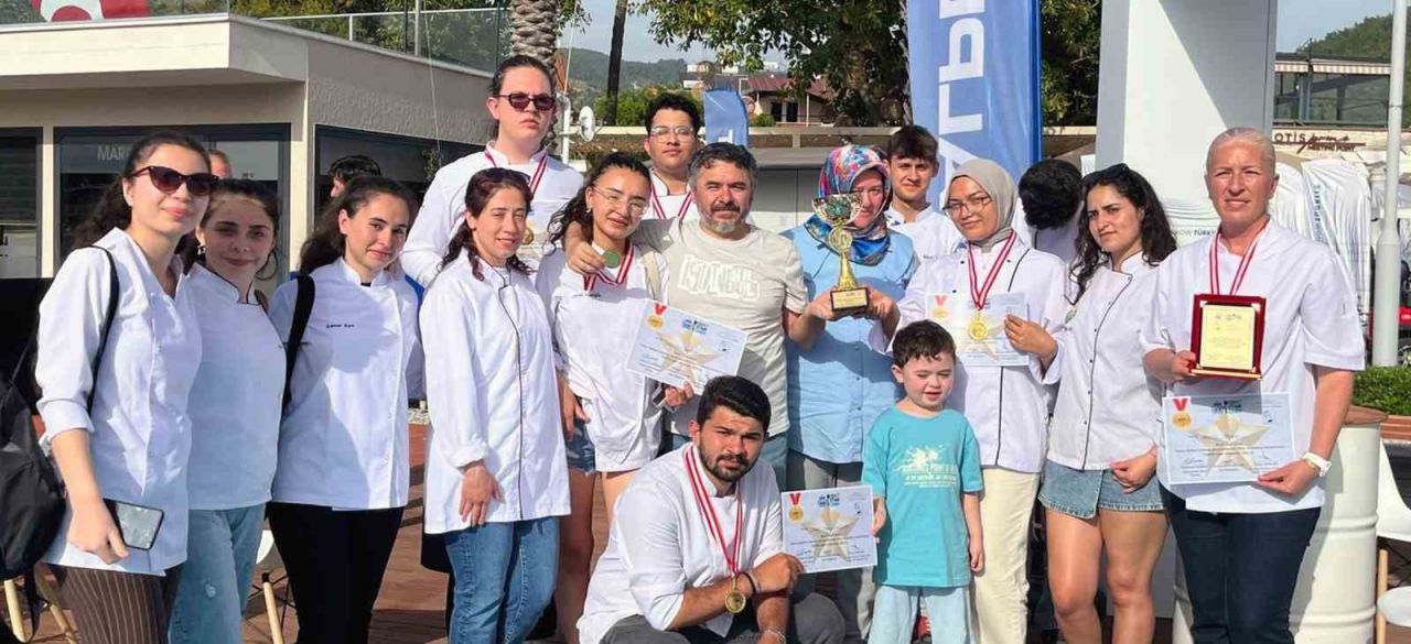 Datça MYO Aşçılık Öğrencileri Boat Star Chef’te Göz Kamaştırdı