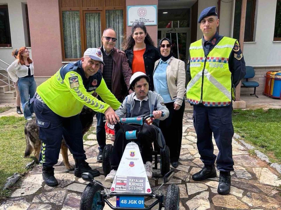 Jandarmadan özel bireylere eğitim