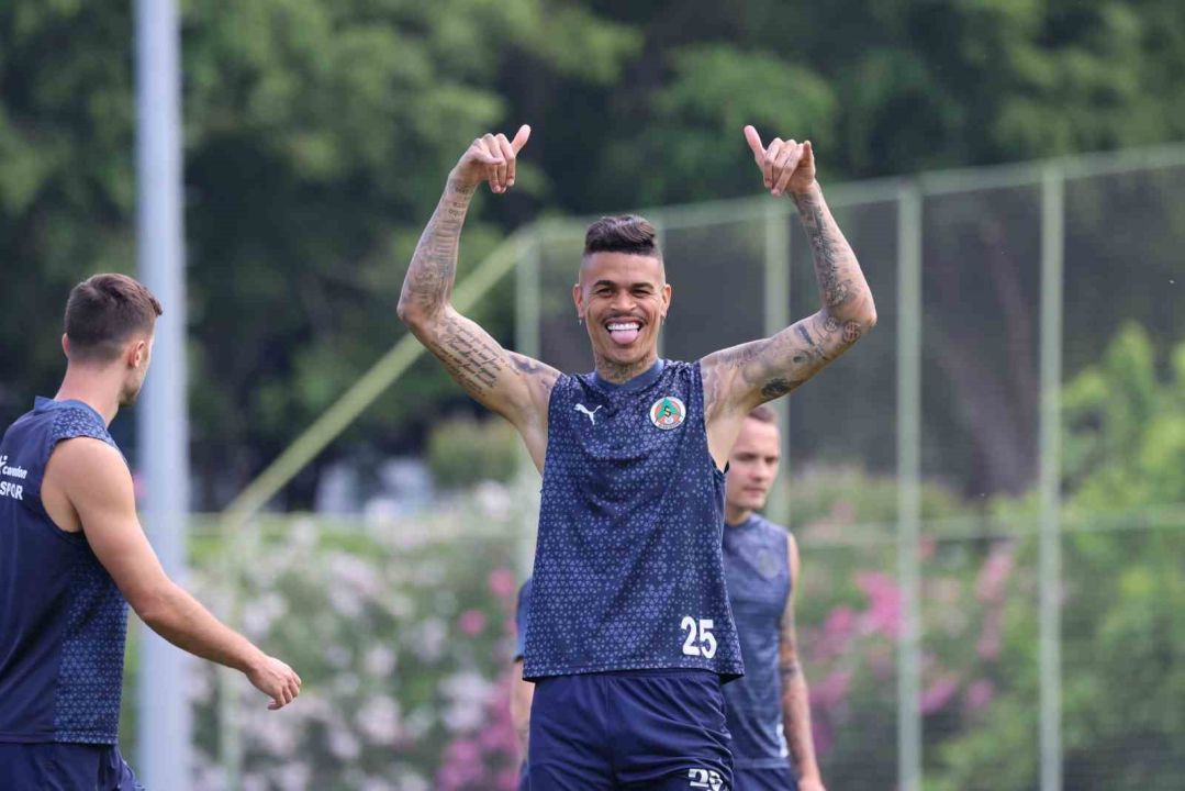 Alanyaspor, Beşiktaş maçı hazırlıklarını tamamladı