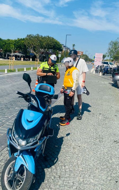 Antalya'da 2 haftada 37 bin 233 sürücüye ceza yazıldı