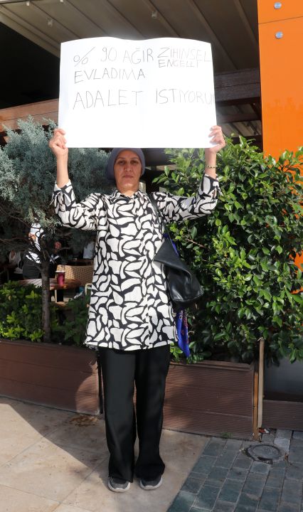 Engelli oğlu için Anneler Gününde adalet arayışı