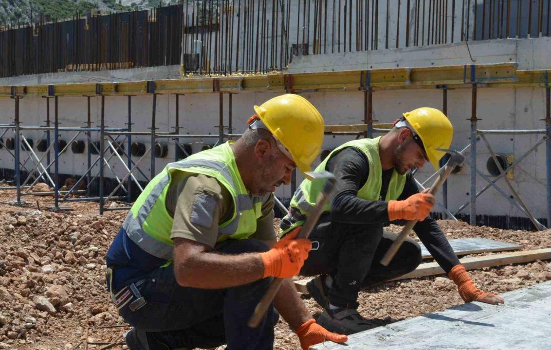 Antalya’nın su altyapısına 1 milyar 250 milyon liralık yatırım