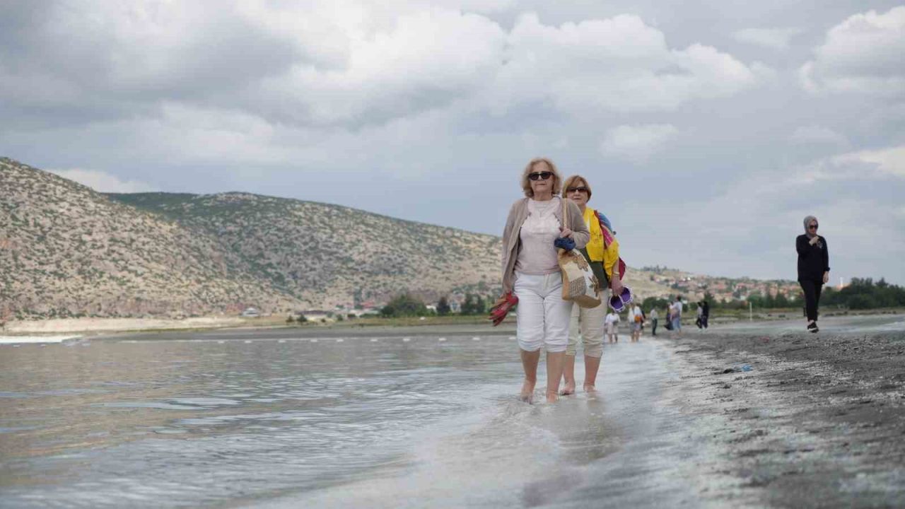 Salda Gölü’nde sezon açıldı