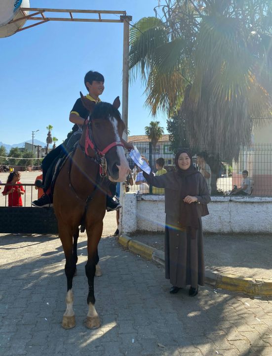 Karne almaya böyle geldi herkes şaşkınlıkla izledi!