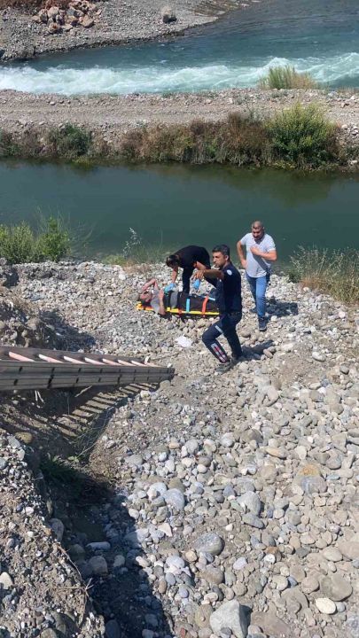 Ortaca’da uçurumdan düşen bir kişi kurtarıldı