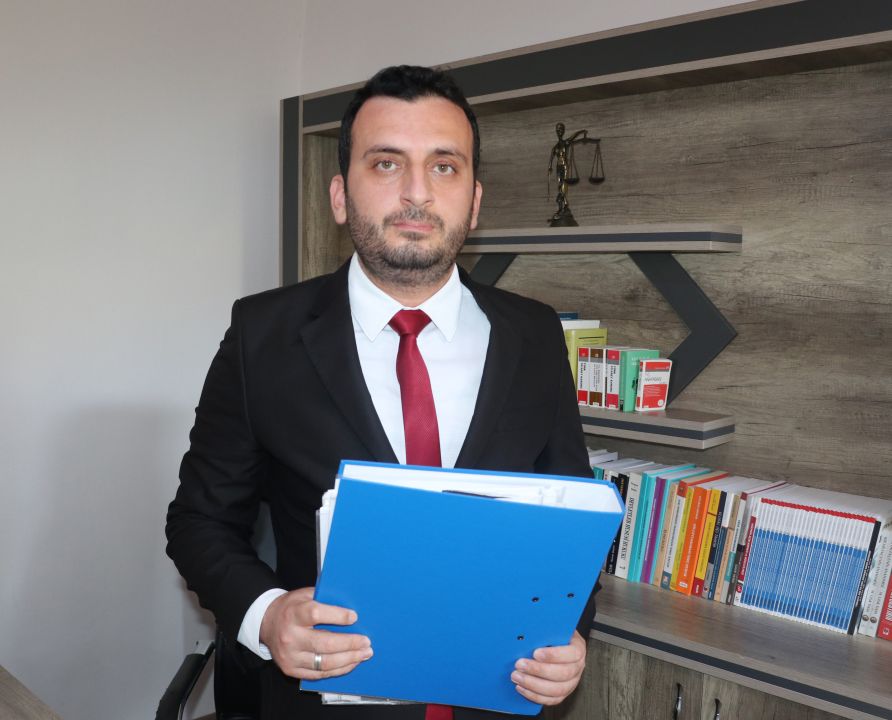 İnşaattan düşüp yaralanan işçi: Ambulans çağrılmasına izin vermediler