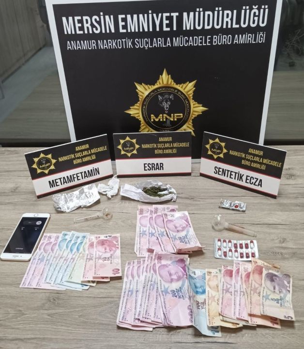 Mersin Anamur’da uyuşturucu ile mücadele 3 şüpheli yakalandı
