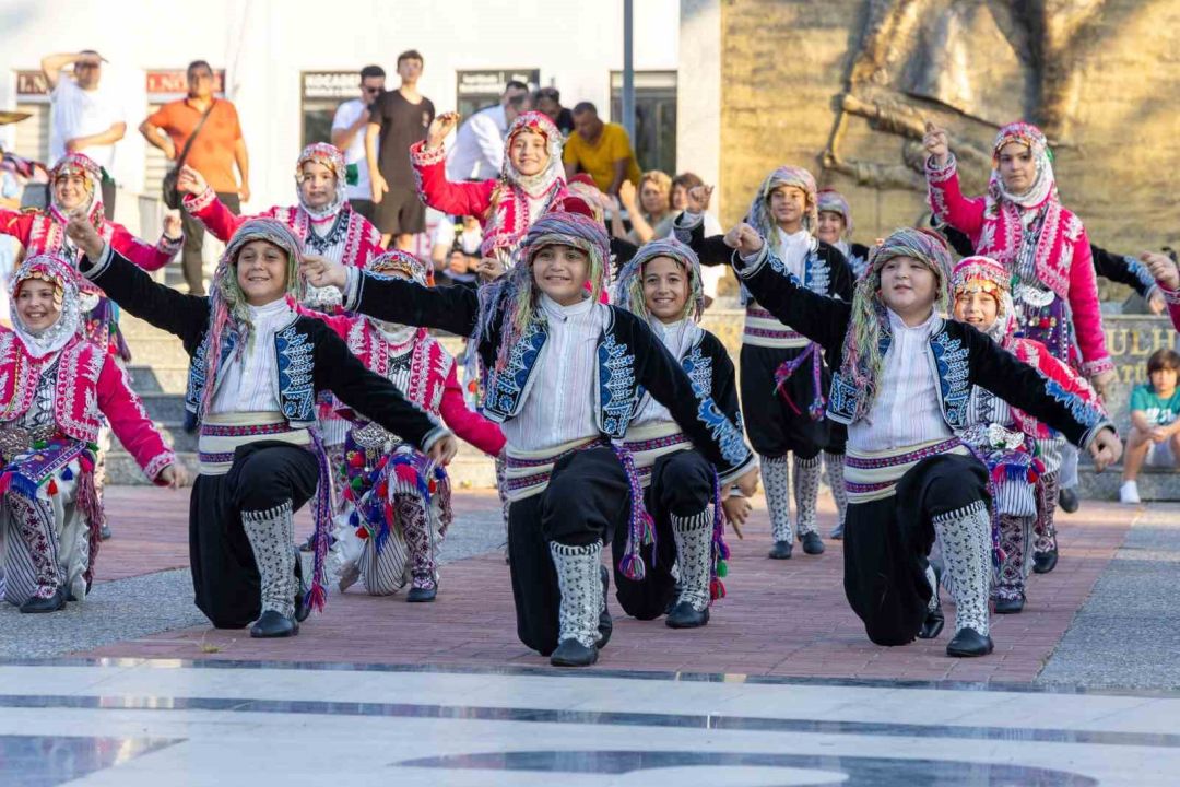 Kültürlerini en iyi şekilde yansıtmak için yarışacaklar!