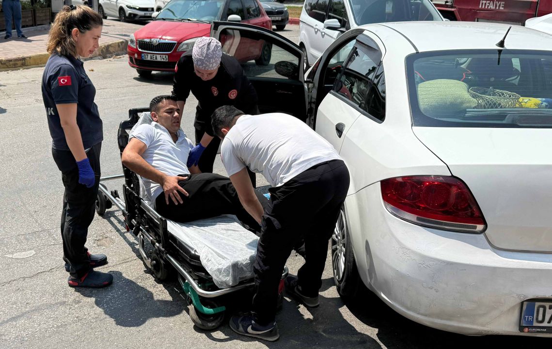 İtfaiye ile otomobil çarpıştı: 1 yaralı