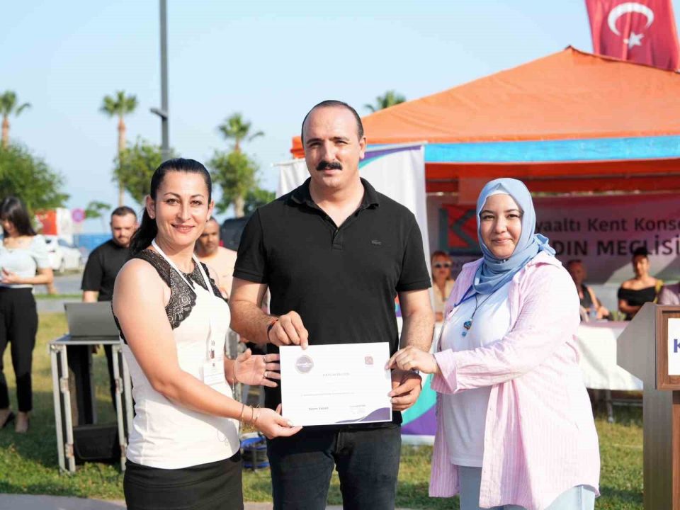 Konyaaltı'nda üreten kadınlar destekleniyor