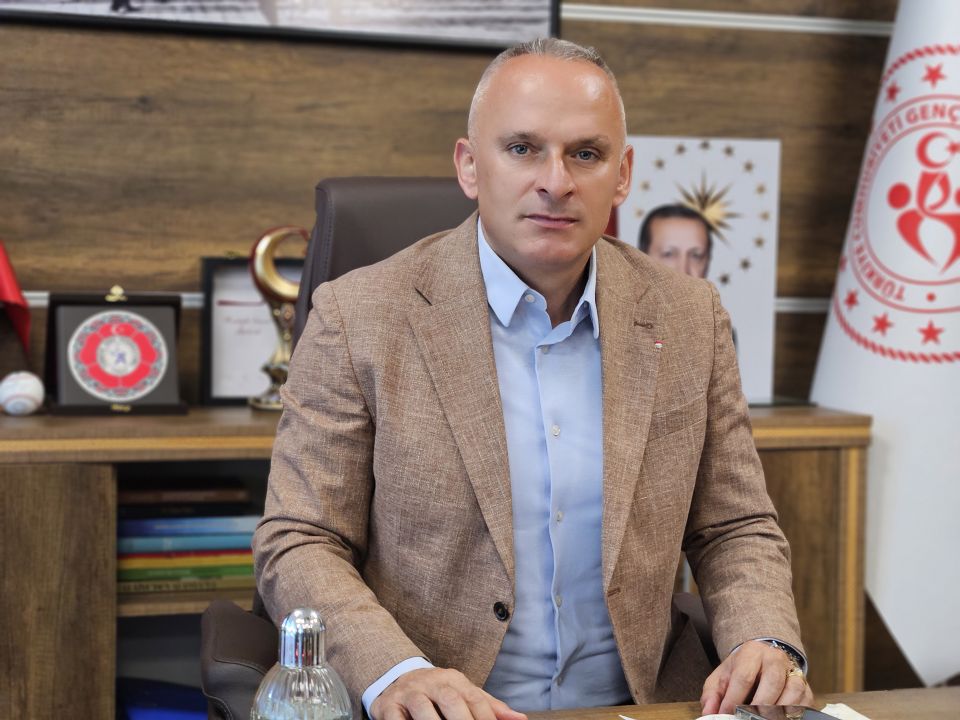 300 bin öğrenci gençlik kamplarında olacak