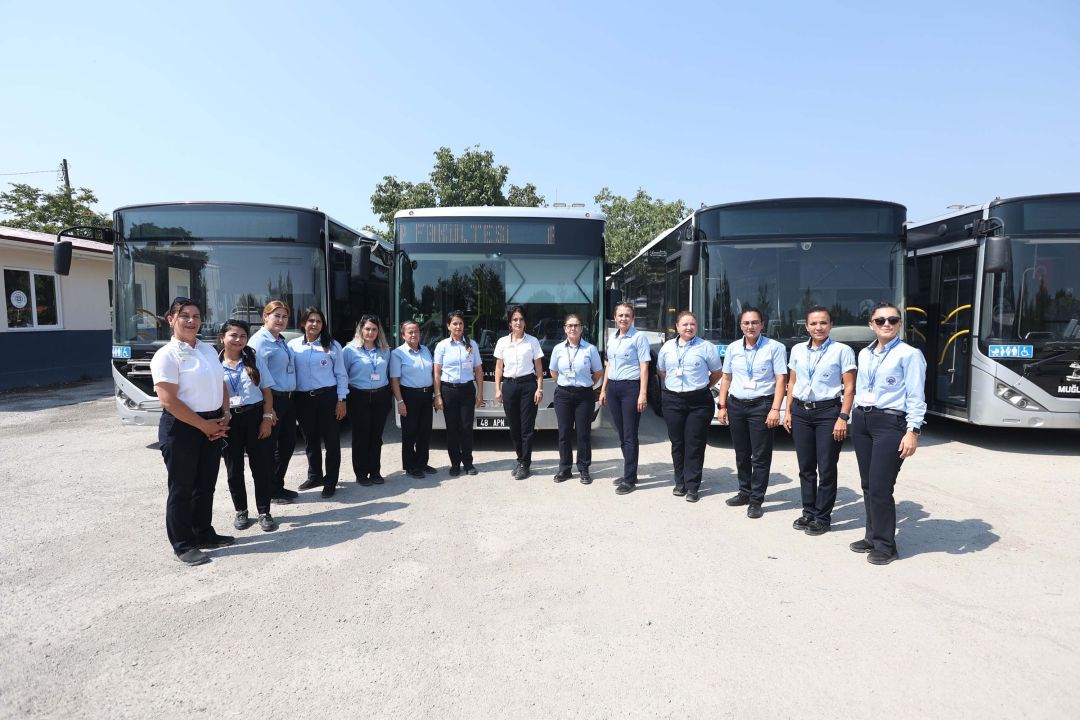 Muğla'da 29 kadın otobüs şoförü görev yapıyor