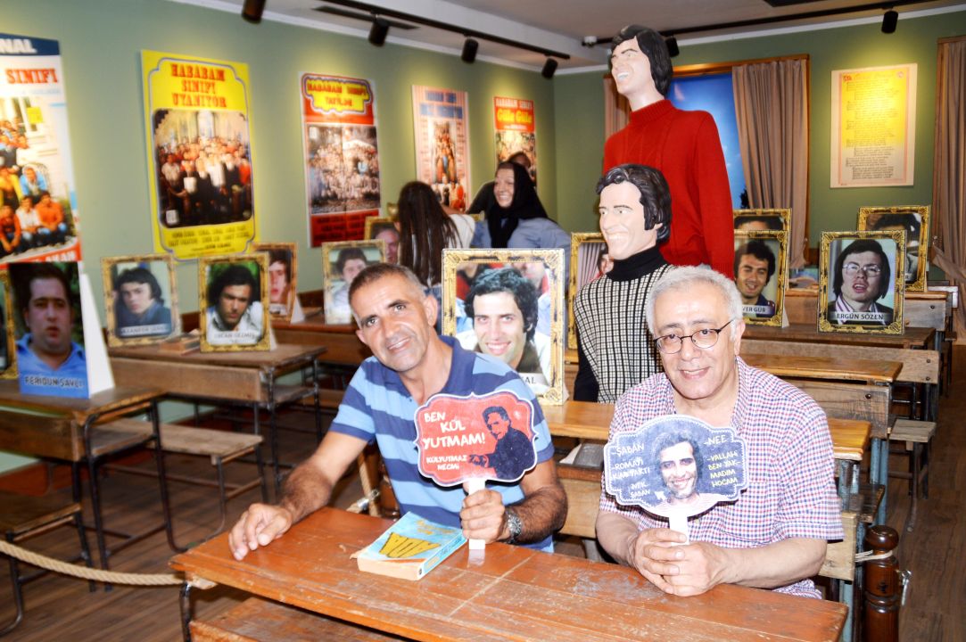 'Hababam Sınıfı'na ziyaretçi akını