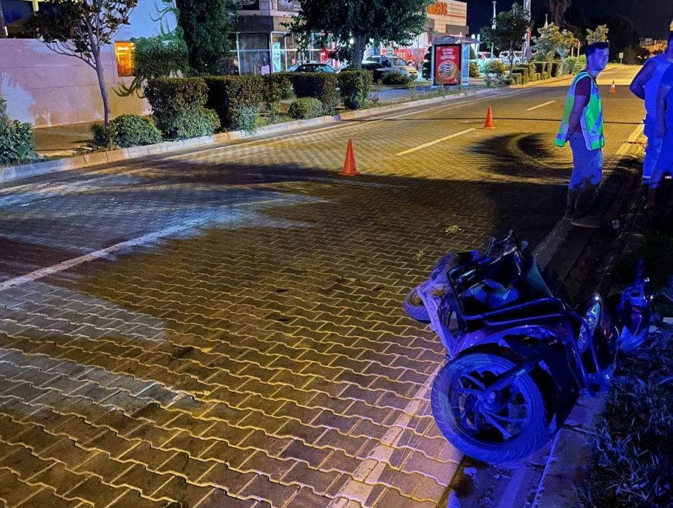 Motosikleti ile kaza yapan genç hayatını kaybetti