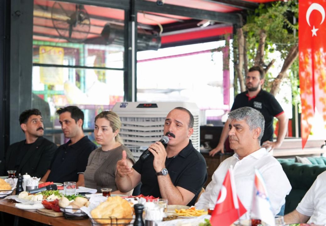 Başkan Kotan, Konyaaltı esnafıyla buluştu