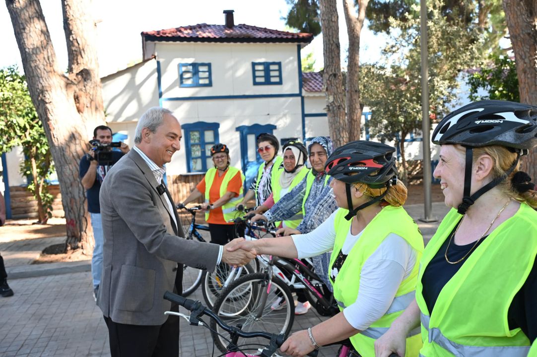 Kocagöz’den kadınlara tam destek