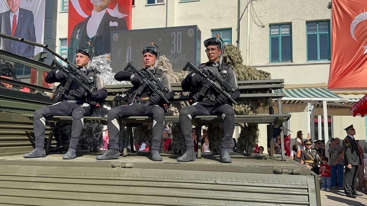 Eğirdir’de 30 Ağustos Zafer Bayramı coşkusu