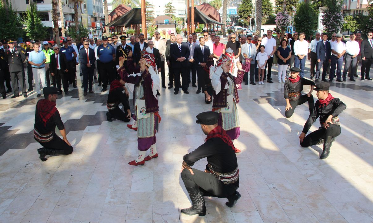 Kumluca'da 30 Ağustos coşkusu