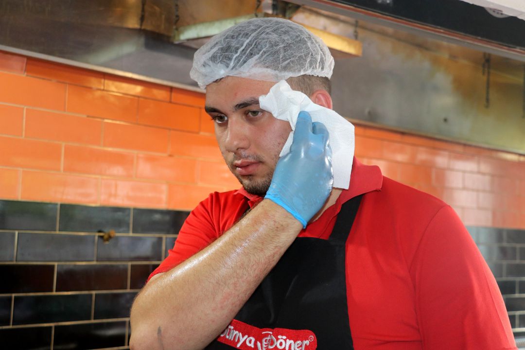 Antalya'da döner ustalarının 'sıcak' sınavı