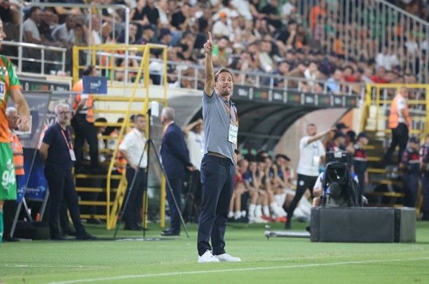 Trendyol Süper Lig: Corendon Alanyaspor: 0 - Çaykur Rizespor: 0