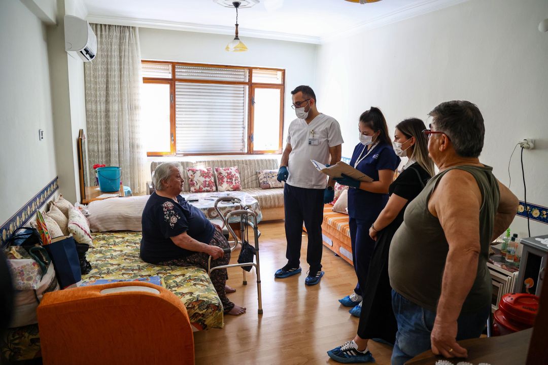 Antalya’da sağlık hizmetinde rekor!