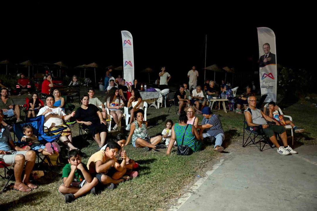 Mersin’de yazın son günleri konserlerle şenlendi