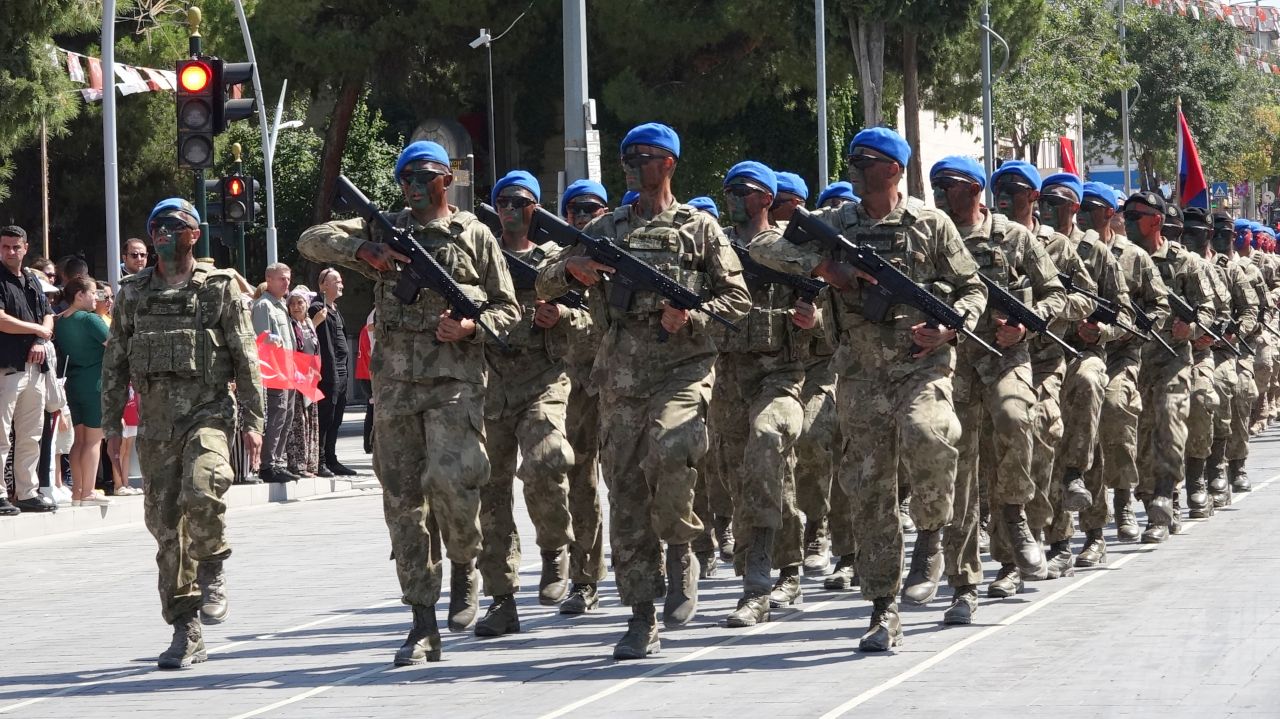 Burdur'da 30 Ağustos kutlandı