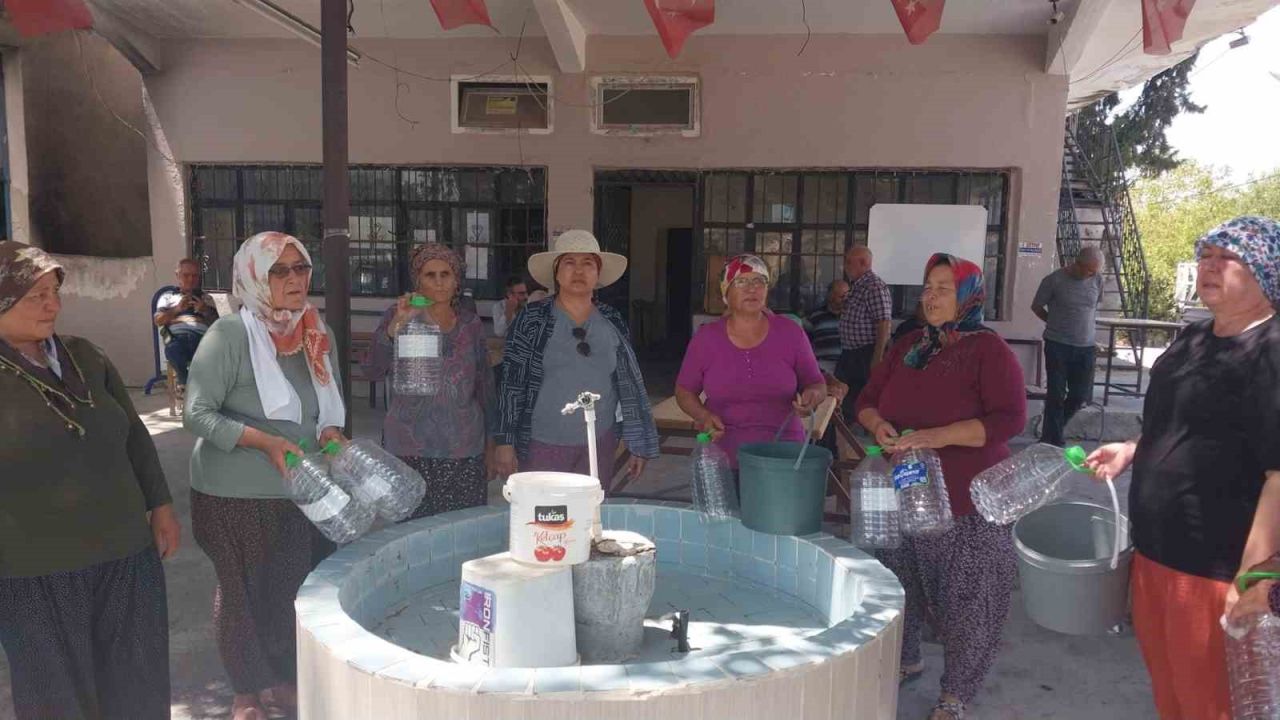 Mersin Mut’un kırsal mahalleleri su sorununa çözüm istedi