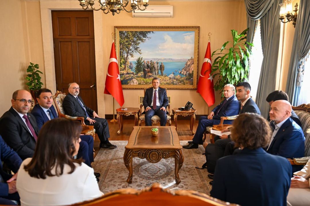 Moskova Hükümet Bakanı Çeremin'den Antalya Valiliğine ziyaret