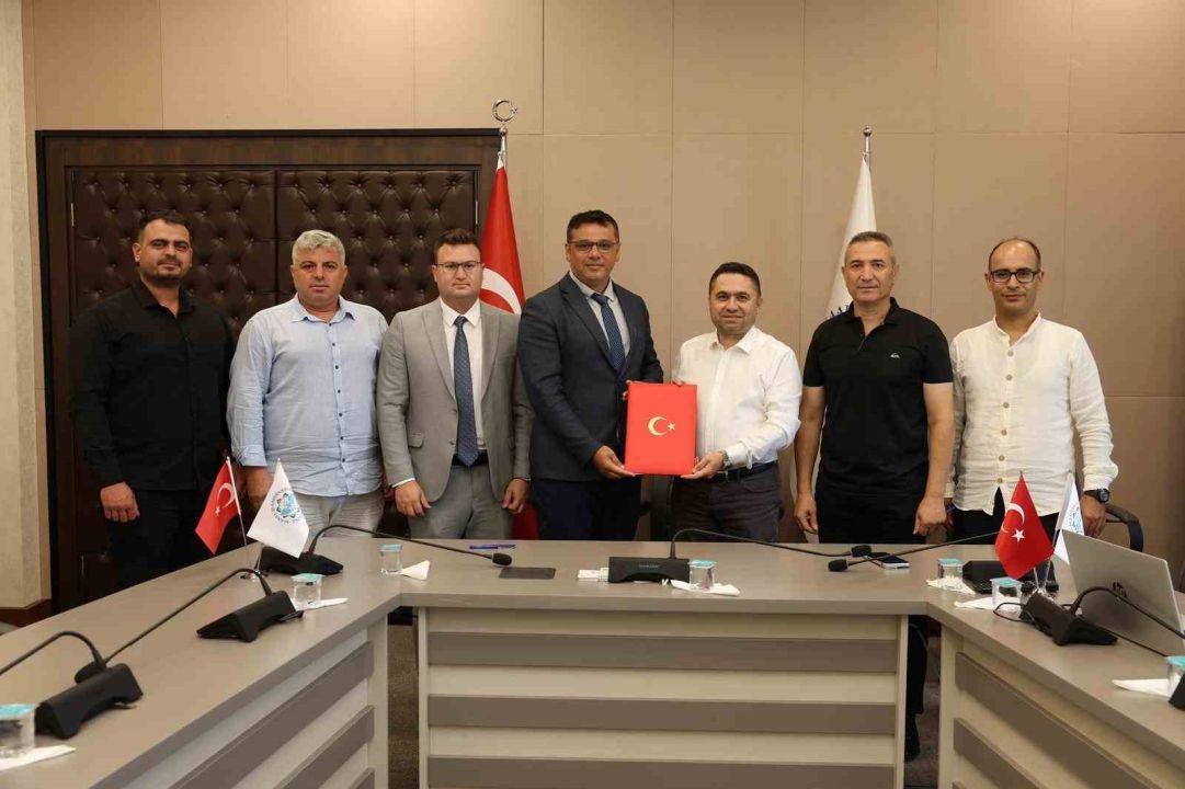 ALKÜ’de işçiler için yeni dönem protokolü imzalandı