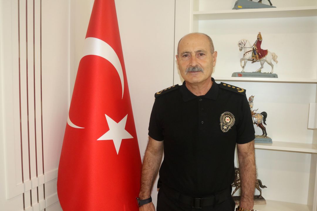 Antalya'nın yeni Emniyet Müdürü Zaimoğlu: Huzuru ve güveni herkes öğrenecek