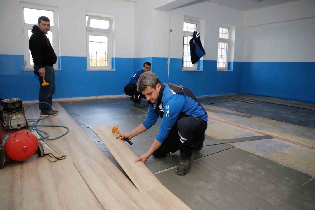 Muğla Büyükşehir okulları yeni döneme hazırladı