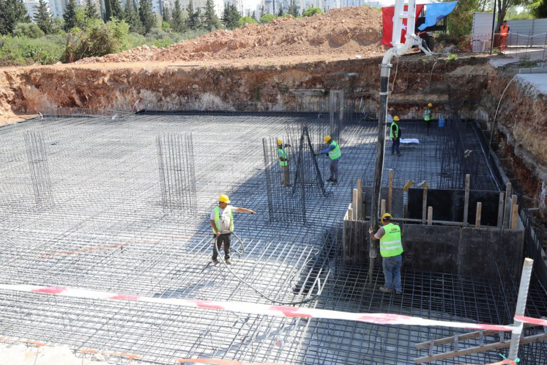 AÜ Hastanesi Nöroloji Polikliniği yeni binasının temeli atıldı