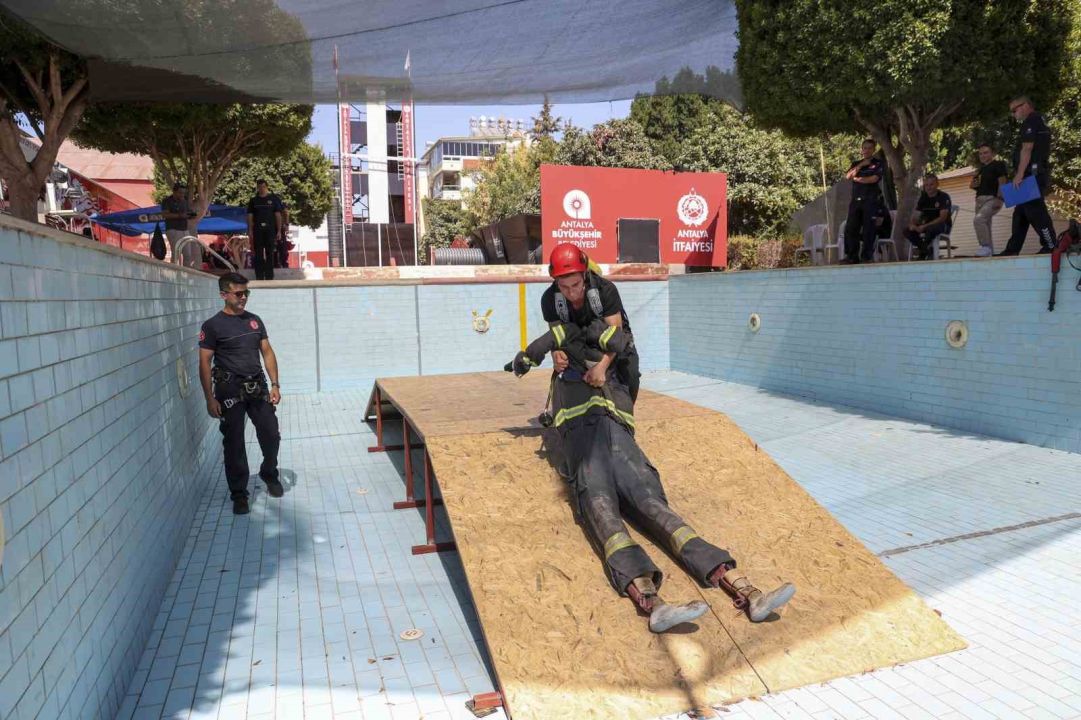 İtfaiye eri adaylarının zorlu parkuru